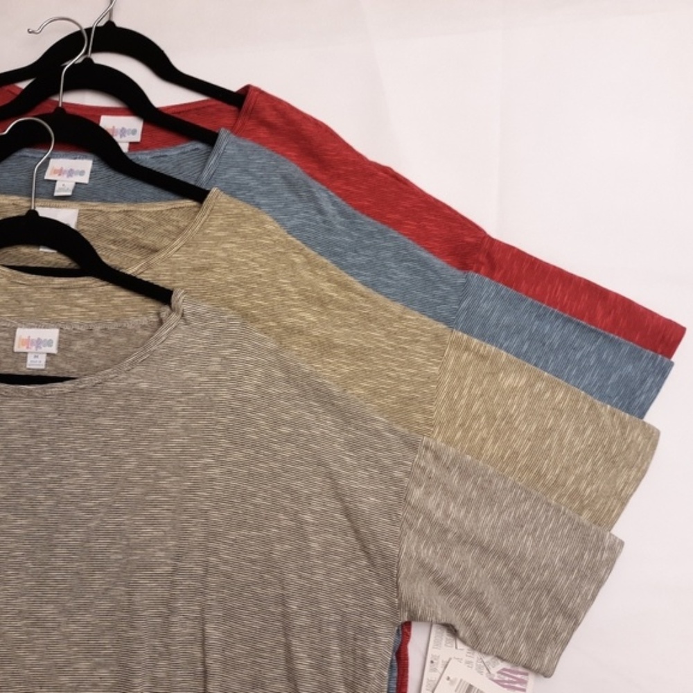 LulaRoe Tee (Irma - BLUE) NWT